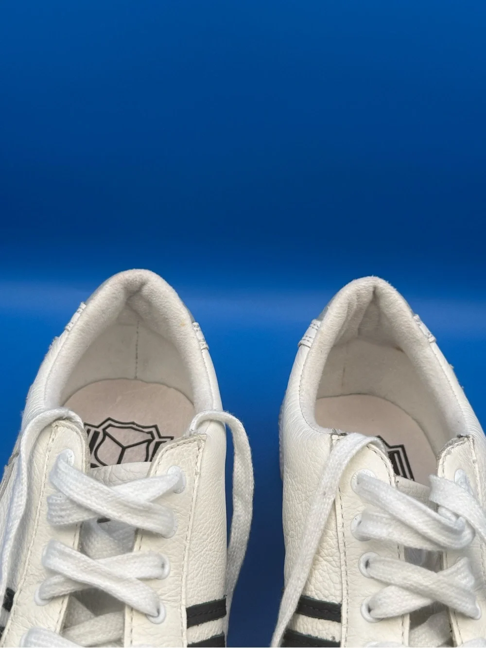 Diesel Barner White Leather Sneaker Bundle Sz 8.5
